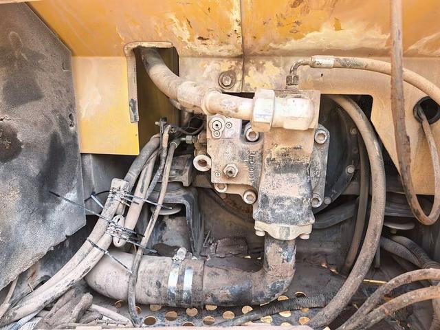 XCMG XE75DA excavator, photo 3 of 12
