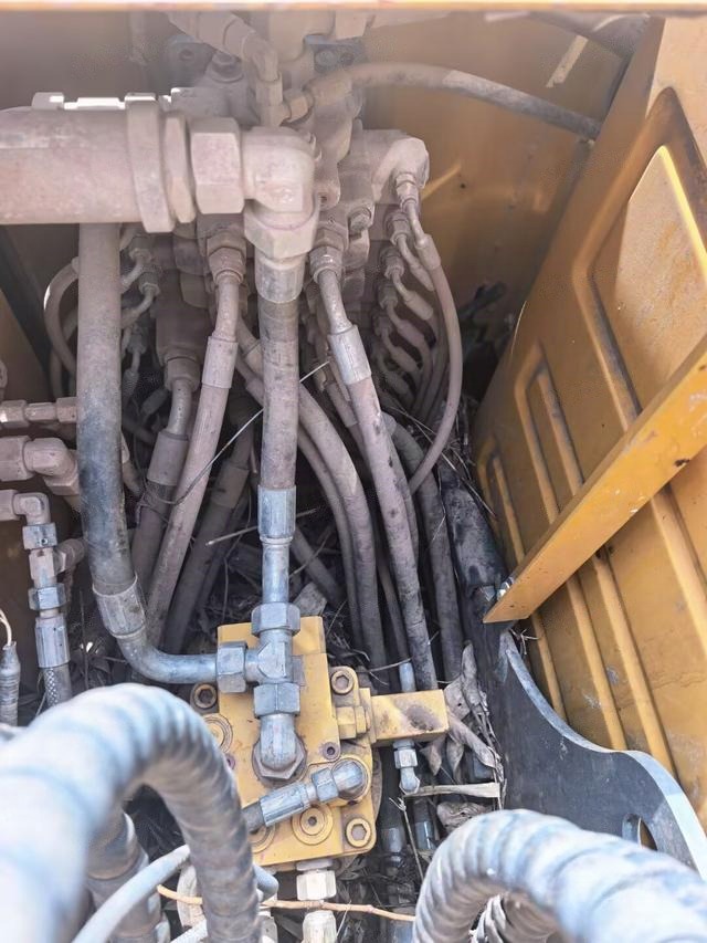 XCMG XE75DA excavator, photo 4 of 12