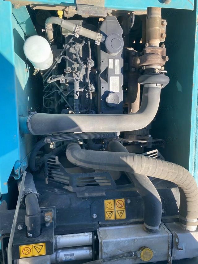 Kobelco SK140LC-8 excavator, photo 6 of 7
