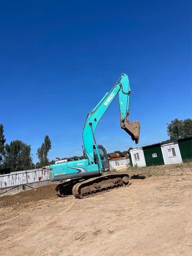 Kobelco SK200-10